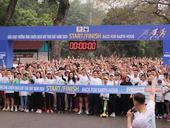 People run to respond to Earth Hour 2024 Campaign