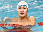 Nguyên, Hoàng champion and set new records at Thai swimming event