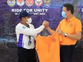 Indonesian bikers exchange with Vietnamese partners