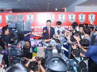 Kim promises to take Việt Nam to victory at ASEAN Cup