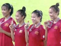 Việt Nam win, set records at Asian Relay Championship