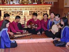 Cần Thơ hosts southern folk music festival