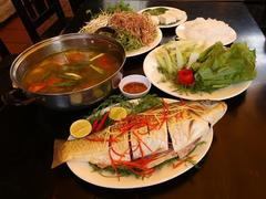 Why carp hotpot sells like hot cakes in VN