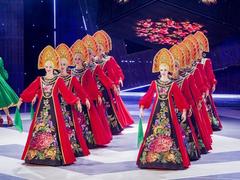 Russian dancers perform Gzhel in Hà Nội and HCM City