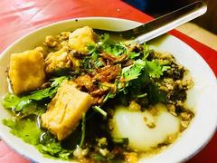 Discover Hà Nội’s bánh đúc nóng of Bà Nội