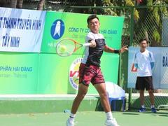 Nam reaches singles quarterfinals of the VN F5 Futures