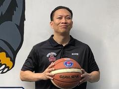 Vietnamese-American brings his passion for basketball to VN