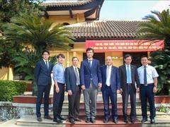 Asian Olympic Council delegation visits VN