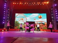 International circus attracts big crowds