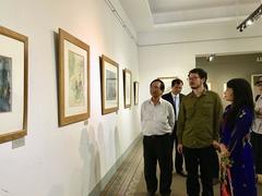 Chinese artist exhibits landscape paintings at HCM City museum