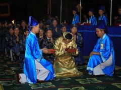 Huế holds prayer ceremony mimicking imperial ritual