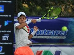 Singles final delayed, Vietnameses win doubles silver