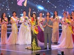 Winner crowned at Miss Hoa Lư 2018 beauty pageant