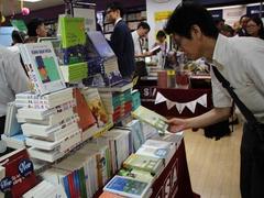 Vietnamese book fair opens in Tokyo