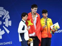 Weightlfiter Tuấn brings home first silver medal in ASIAD