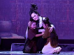 Theatre shows commemorate anniversary of cải lương