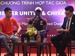 Dwight Yorke urges Vietnamese players to test themselves abroad