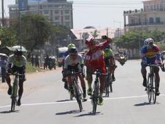 Minh wins stage, Perez leads VOH cycling Cup