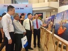 VNA photo exhibition on seas, islands opens in HCM City