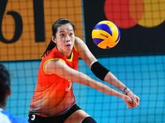 Thúy to play for Japan volleyball club