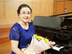 Pianist brings classical music closer to youth