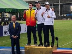 Đầy wins historic silver medal at Asia archery champs