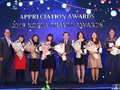 KTO honours Vietnamese partners with prizes