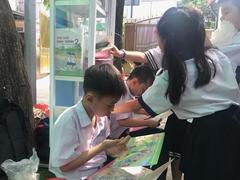 HCM City schools take libraries outdoors to encourage students to read