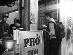 Famous Hà Nội noodle shop opens Tokyo franchise