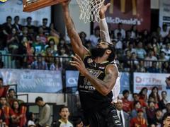 CLS Knights Indonesia narrowly beat Saigon Heat in ABL