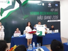 Marathon for climate change campaign in Hậu Giang