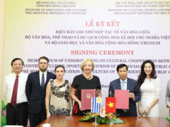 Uruguay, Việt Nam to boost co-operation in culture and education