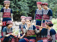 Xa Phó woman knows passion for the flute