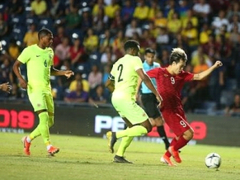 Việt Nam lose to Curacao in King's Cup final after penalty shootout