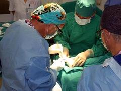 Surgeons catch a busman’s holiday to Viet Nam