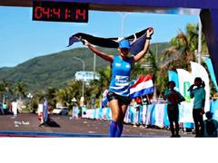 'Steel rose' conquers Việt Nam's toughest marathons
