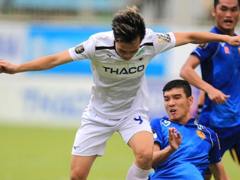Quảng Nam moves further away from bottom with 2-1 win