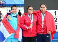 National champs begins with first gold to shot put champ