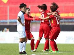 Việt Nam win second match, through AFF Championship’s semis