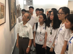 Art exhibition features Uncle Hồ