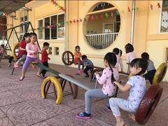 Children enjoy toys made of old tyres in Hải Dương