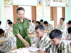 Books’ calming effect behind bars