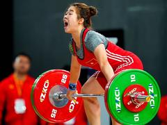 Weightlifter Duyên dreams of competing at Tokyo Olympics