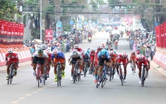Vũ wins eighth stage of HCM City Cycling Cup