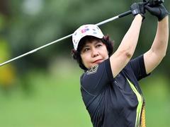 Celebrities join golf tournament to raise funds for disabled children