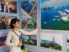 Book and photo exhibition features Vietnamese seas, islands