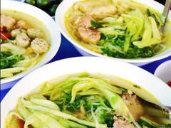 Rice noodle-taro soup, an unforgettable dish of Hà Nội