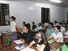 Adult literacy classes help Yên Bái's development