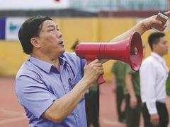 Thanh Hóa FC president slams critics as 'ignorant'