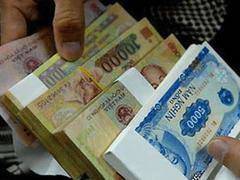 New small banknotes hunted for giving lucky money